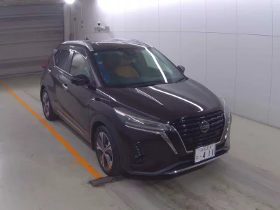 NISSAN KICKS