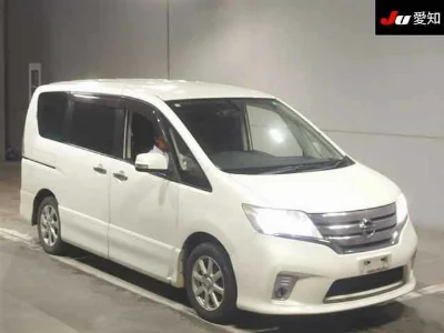 NISSAN SERENA