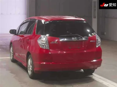 HONDA FIT SHUTTLE