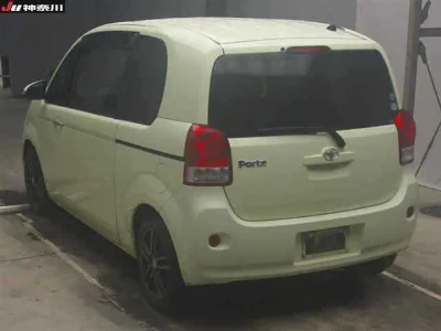 TOYOTA PORTE