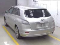 Цена авто Toyota Mark X Zio с аукционов Японии, номер кузова ANA10, пробег 124 000, оценка 2
