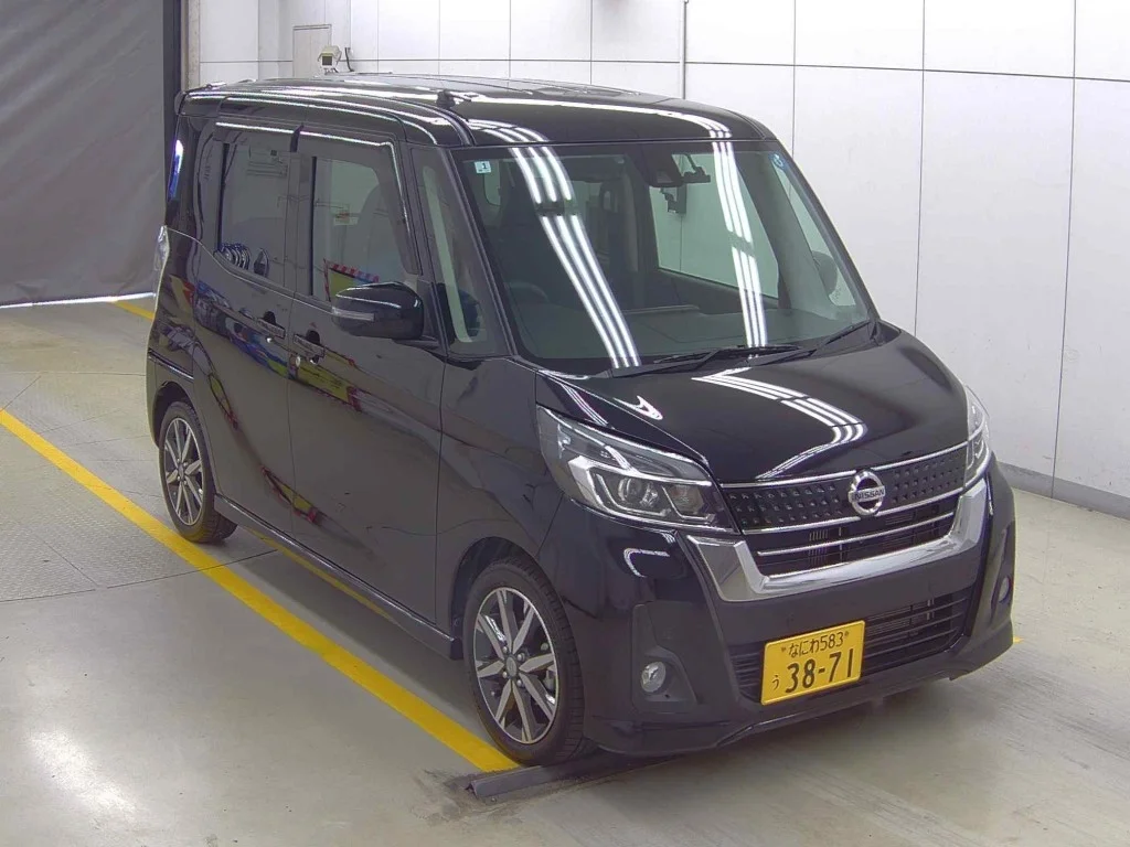 Nissan Dayz Roox 2019