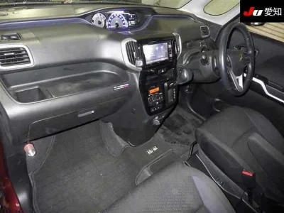 MITSUBISHI DELICA D2