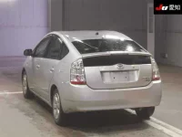 Цена авто Toyota Prius с аукционов Японии, номер кузова NHW20, пробег 166 000, оценка 2