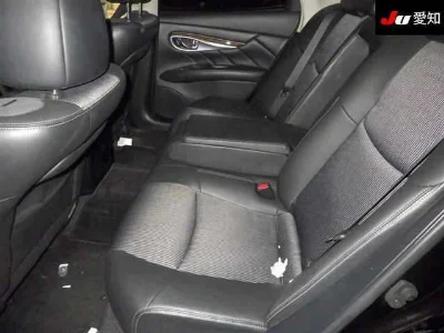 NISSAN FUGA