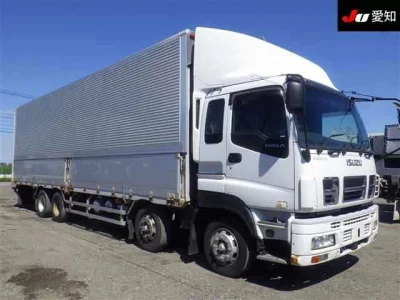 ISUZU GIGA