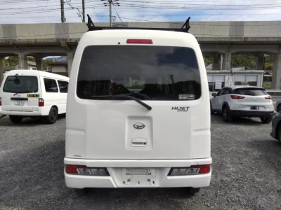 DAIHATSU HIJET VAN