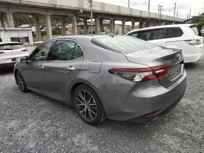 TOYOTA CAMRY