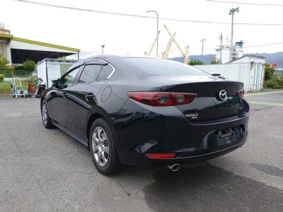 MAZDA MAZDA3
