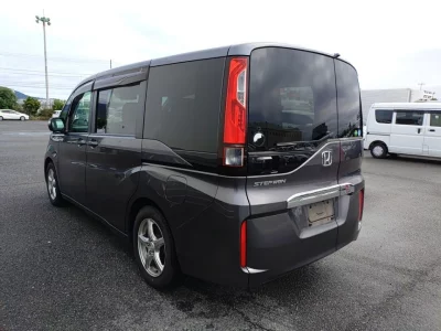 HONDA STEP WAGON