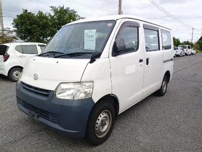 TOYOTA TOWN ACE VAN
