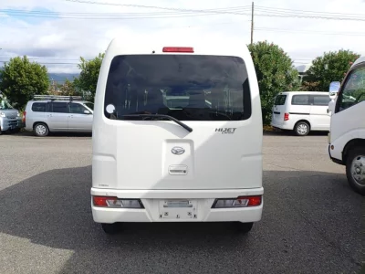 DAIHATSU HIJET VAN