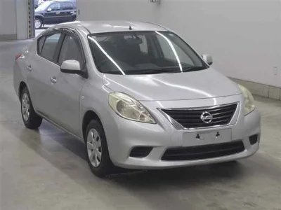 NISSAN TIIDA LATIO