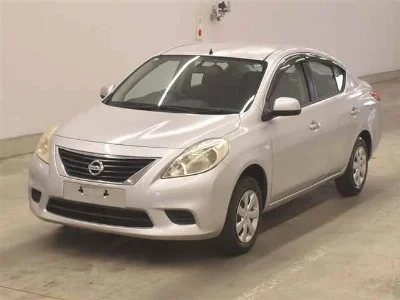 NISSAN TIIDA LATIO