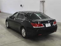 Цена авто Toyota Crown с аукционов Японии, номер кузова AWS210, пробег 114 000, оценка 6