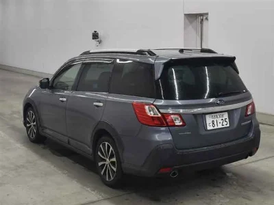 SUBARU EXIGA CROSSOVER 7