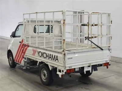 TOYOTA LITE ACE TRUCK