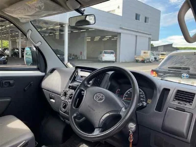TOYOTA LITE ACE TRUCK