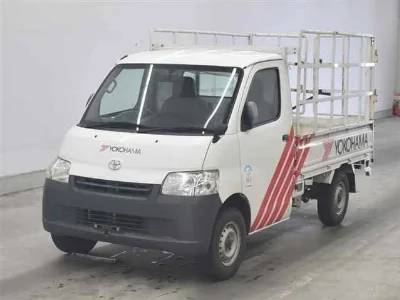 TOYOTA LITE ACE TRUCK