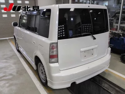 TOYOTA BB