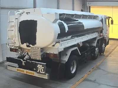 MITSUBISHI FUSO