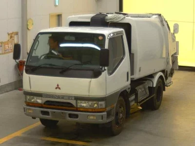 MITSUBISHI CANTER