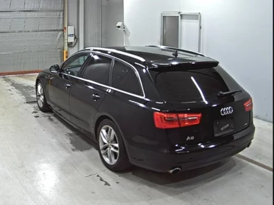 AUDI A6 AVANTE