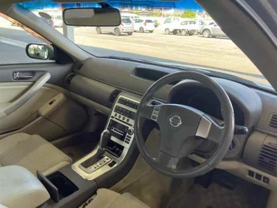 NISSAN STAGEA