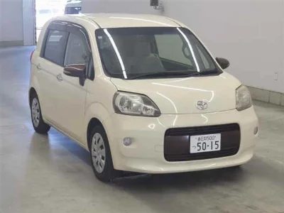 TOYOTA PORTE