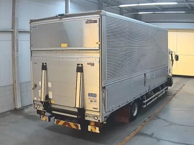 ISUZU FORWARD