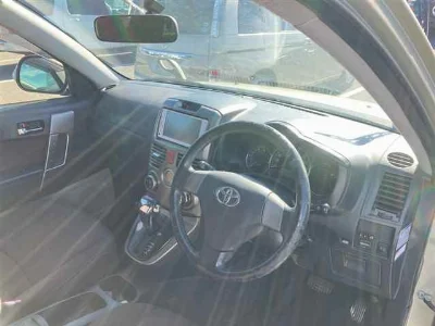 TOYOTA RUSH
