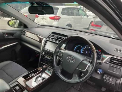 TOYOTA CAMRY