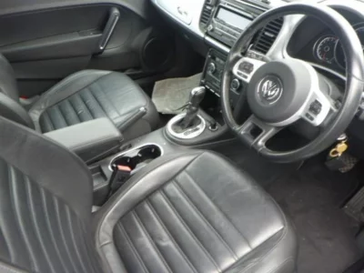 VOLKSWAGEN THE BEETLE