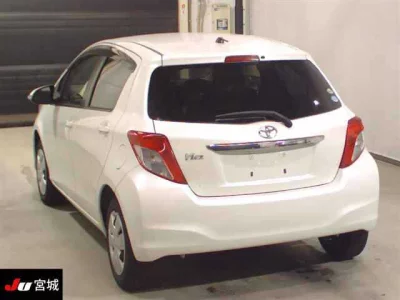 TOYOTA VITZ