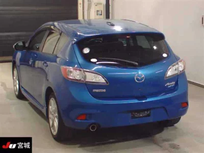 MAZDA AXELA