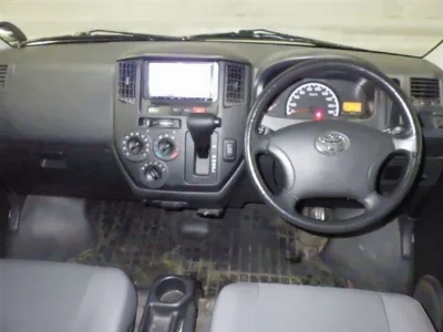 TOYOTA LITE ACE VAN