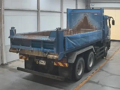 MITSUBISHI FUSO