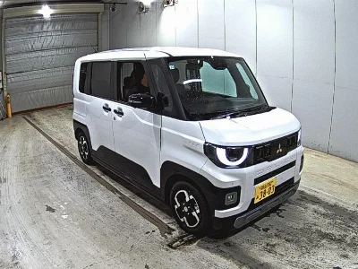 MITSUBISHI DELICA MINI