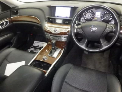 NISSAN FUGA