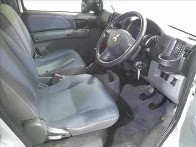 MITSUBISHI MINICAB