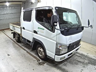 MITSUBISHI FUSO CANTER GUTS