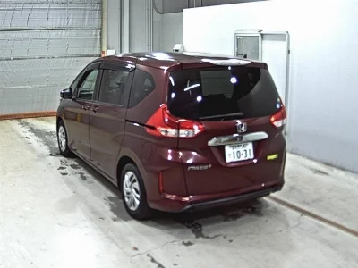HONDA FREED+