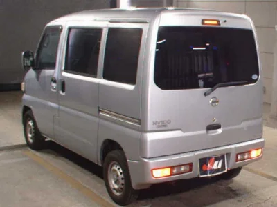 NISSAN CLIPPER