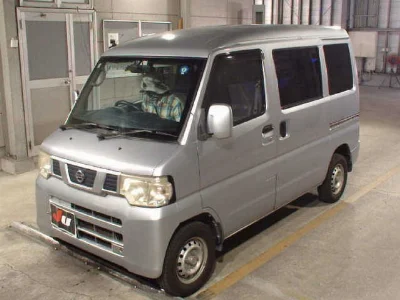 NISSAN CLIPPER
