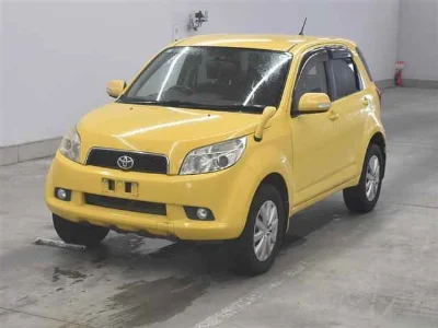 TOYOTA RUSH