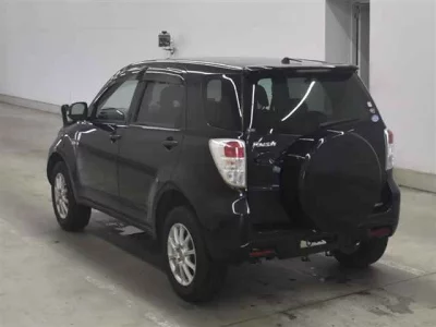 TOYOTA RUSH