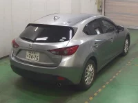 Цена авто Mazda Axela с аукционов Японии, номер кузова BM5FS, пробег 112 000, оценка 2
