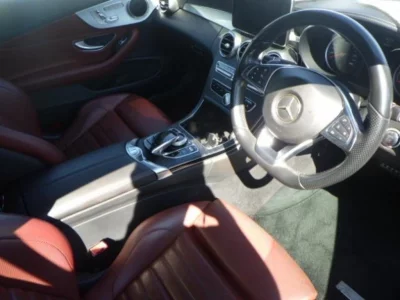 MERCEDES BENZ C CLASS