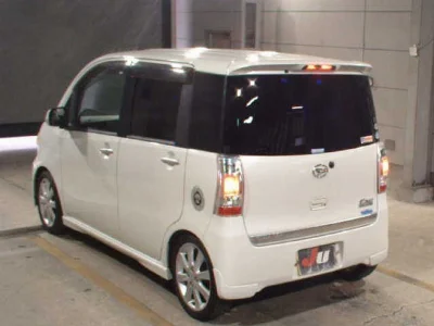 DAIHATSU TANTO EXE