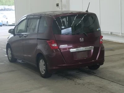 HONDA FREED